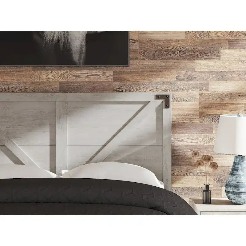 Tête de lit à panneaux croisés gris, design signature d'Ashley Shawburn