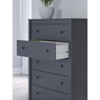 Commode bleue Signature Design by Ashley Simmenfort