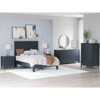 Commode bleue Signature Design by Ashley Simmenfort