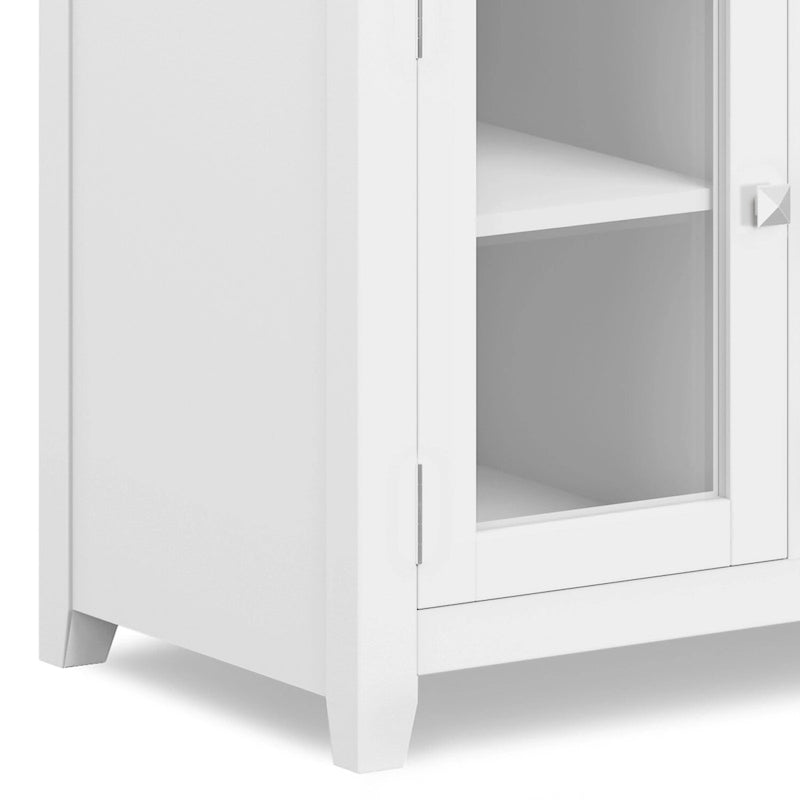 Meuble TV contemporain WYNDENHALL Essex en bois massif, 183 cm de large, pour téléviseurs jusqu'à 203 cm (80 pouces).