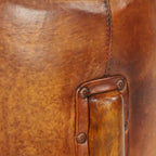 Tabouret en bois de teck marron, recouvert de cuir et fabriqué à la main, avec pieds en bois - Roche River Decor