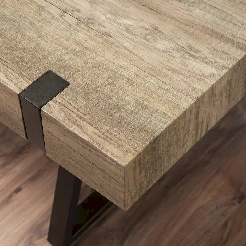 Table basse Abitha en faux bois de Christopher Knight Home - 110 cm (L) x 60 cm (l) x 42,5 cm (H)