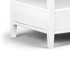Table basse de style transitionnel en bois Norfolk de WYNDENHALL - 122 cm de large