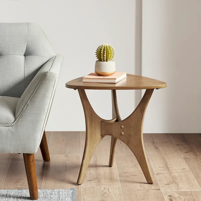 Table d'appoint triangulaire en bois INK+IVY Blaze
