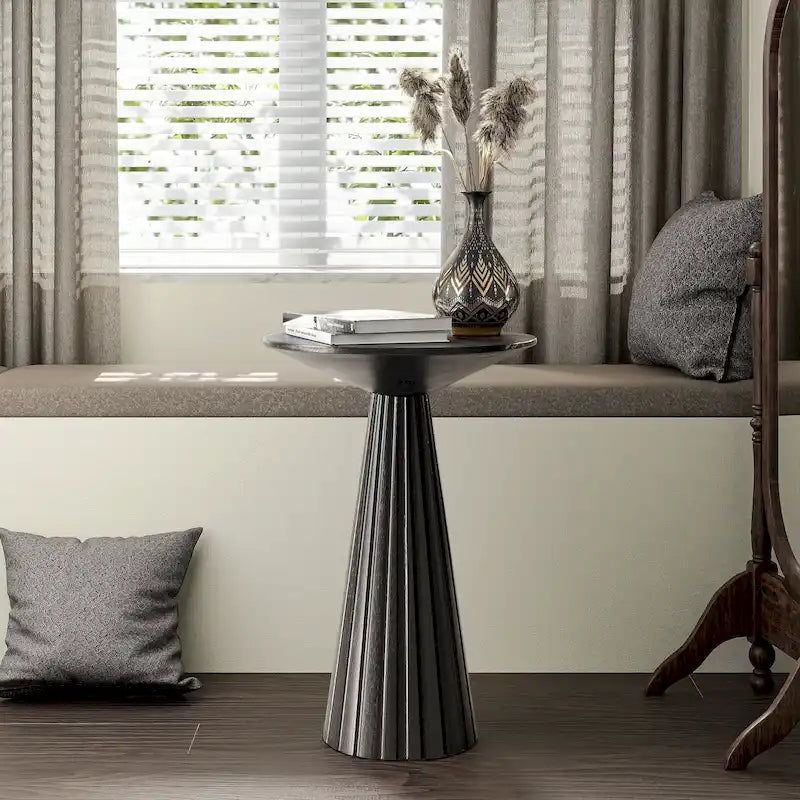 Table d'appoint ronde COZAYH style ferme, support pour plantes en bois, petite table rustique pour salon ou chambre.