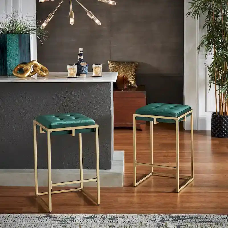 Tabourets de bar capitonnés en velours doré Perdita (lot de 2) par iNSPIRE Q Bold