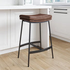Tabouret de bar de cuisine moderne sans dossier Nathan James Arlo, avec assise en selle et piètement en métal