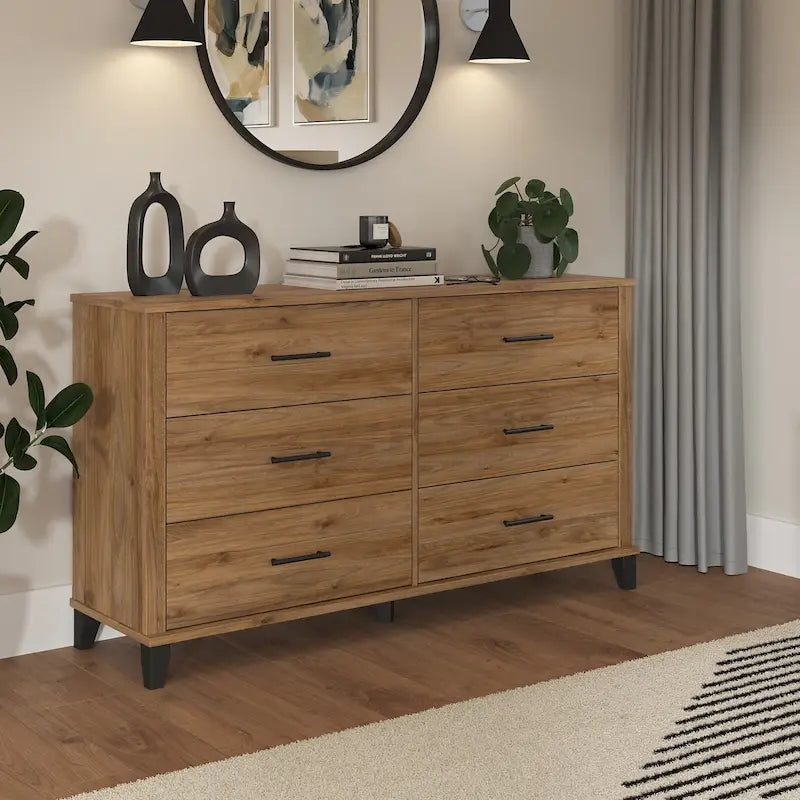 Commode grise de style transitionnel à grain texturé