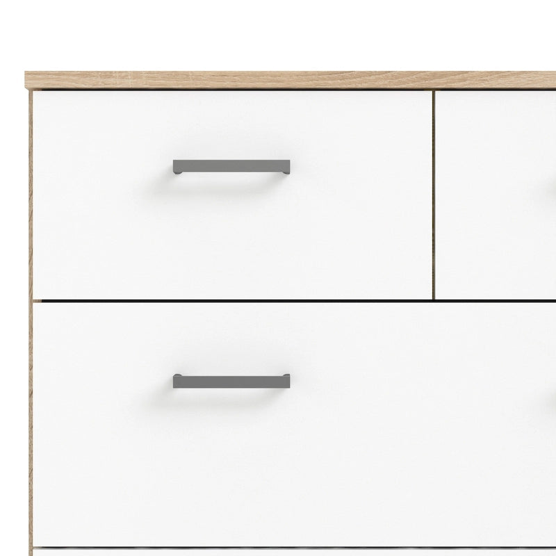 Porche et coin détente : structure en chêne et commode double blanche à 8 tiroirs