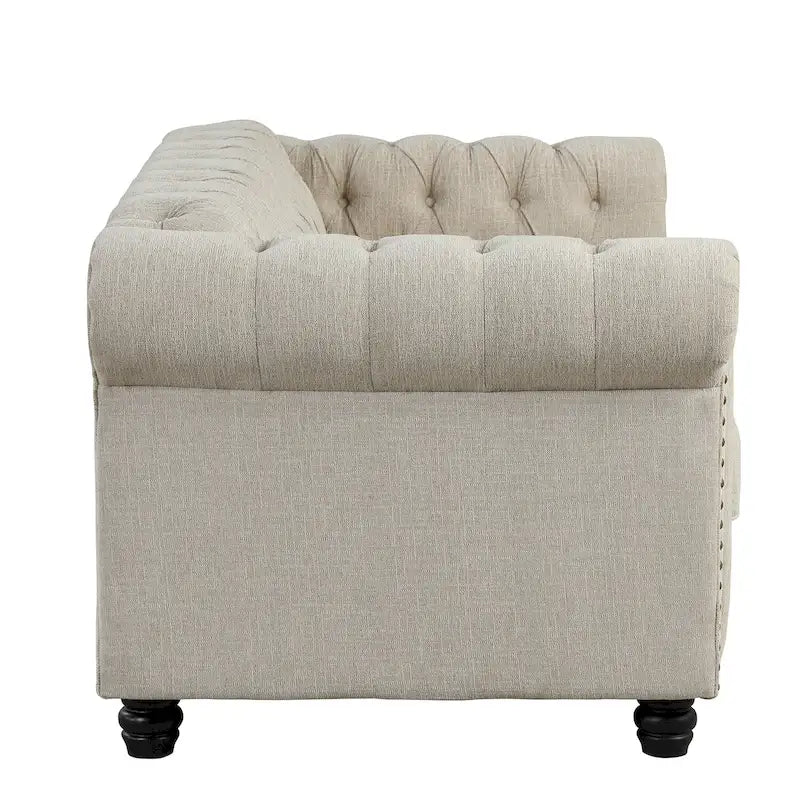 Canapé Chesterfield deux places Morden Fort en lin, capitonné, clouté et pieds en bois massif pour salon