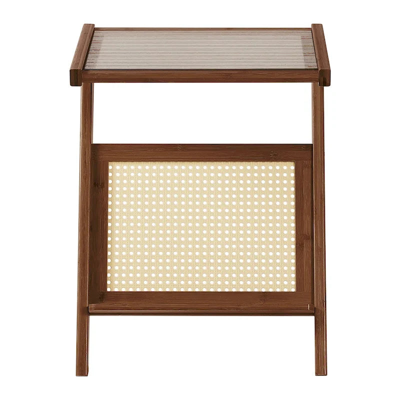 Table d'appoint en bambou avec plateau en verre et porte-revues