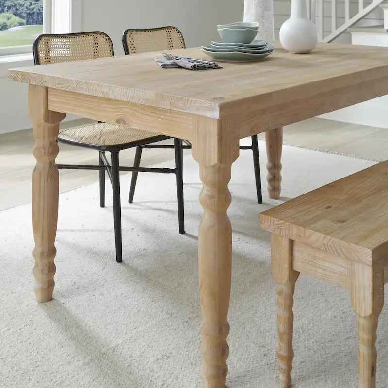 Table de salle à manger en bois massif Grain Wood Furniture Valerie de 63 pouces