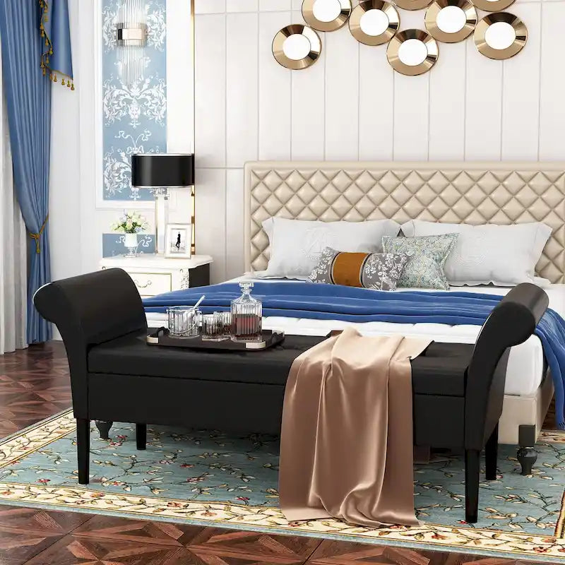 Banc coffre ottoman avec accoudoirs, capitonné et rembourré, idéal pour une chambre ou une entrée. Repose-pieds avec grand espace de rangement.