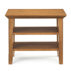 Table d'appoint étroite de style transitionnel en bois massif WYNDENHALL Normandy, 35,5 cm de large