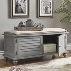 Banc de rangement à porte persienne avec coussin en velours Maybelle par iNSPIRE Q Classic