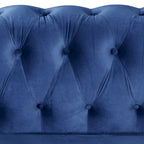 Canapé Chesterfield deux places Morden Fort en velours, capitonné, clouté et pieds massifs, idéal pour le salon.