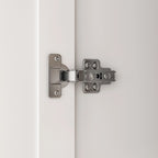 Armoire-penderie avec étagères, tringle à vêtements, portes et rangements.