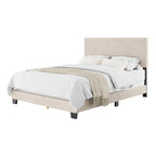 Lit rembourré moderne Celeste, sommier requis