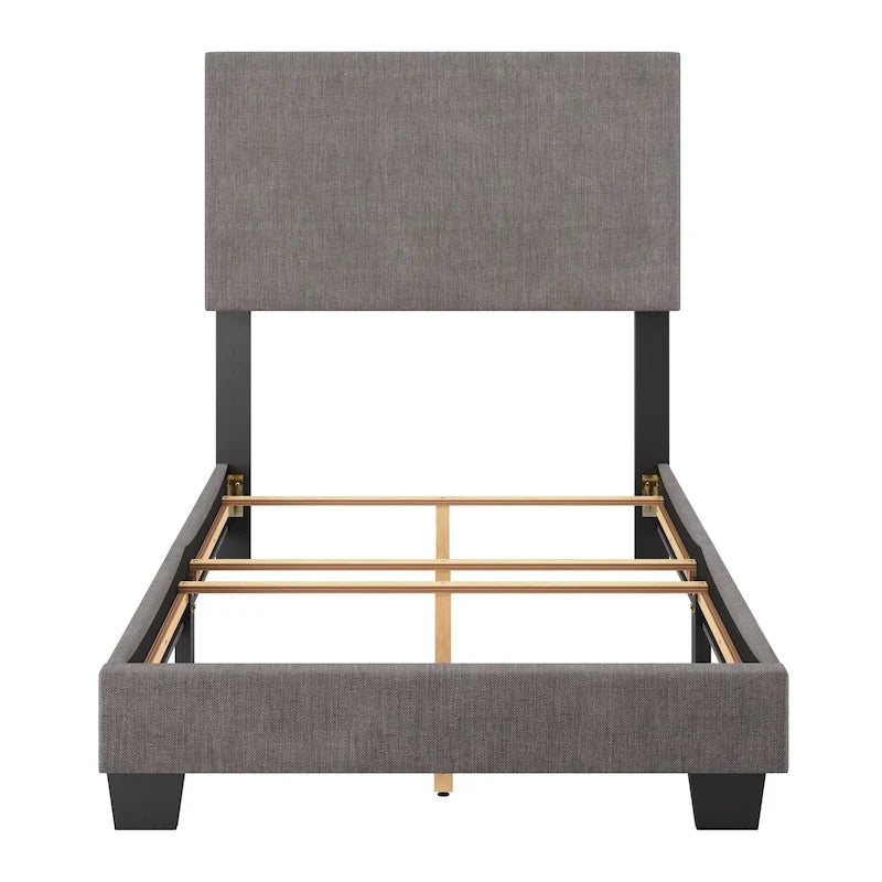 Lit rembourré moderne Celeste, sommier requis