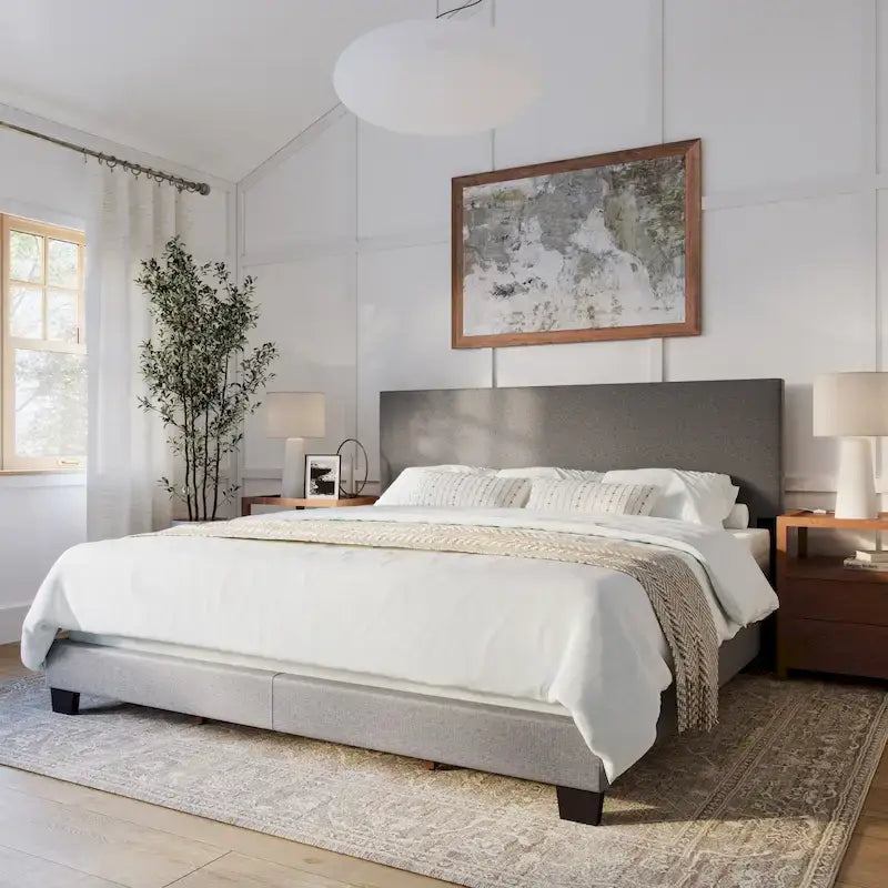 Lit rembourré moderne Celeste, sommier requis