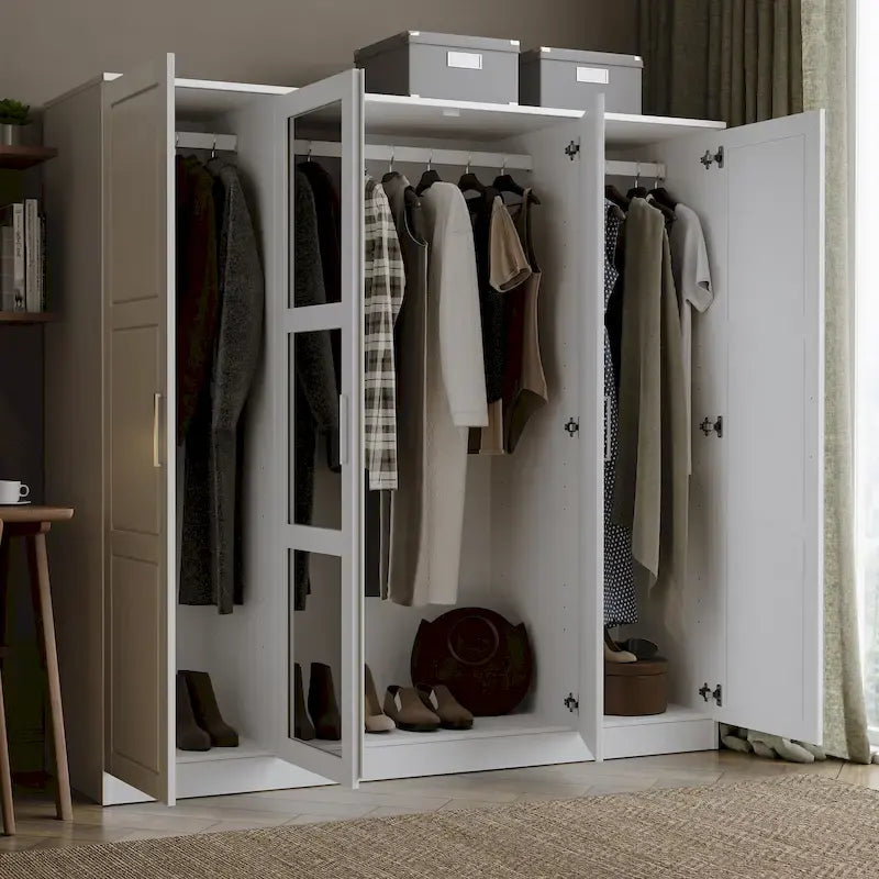Armoire Cosmo 4 portes 100 % bois massif avec portes en bois massif ou miroir, par Palace Imports