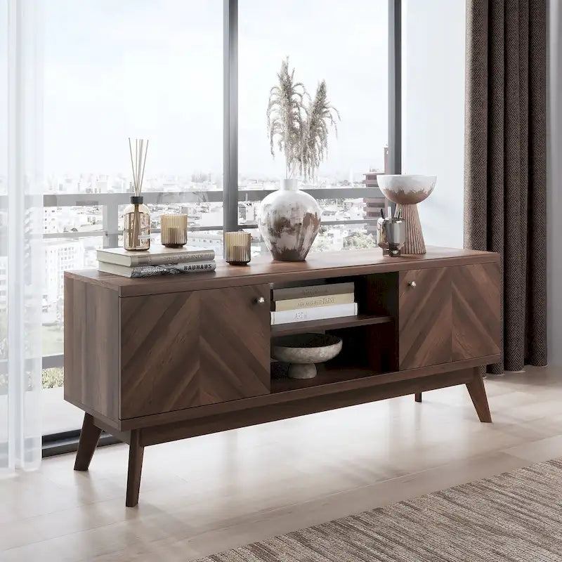 Meuble TV Living Skog de style scandinave moderne du milieu du siècle, à chevrons, pour téléviseurs jusqu'à 65 pouces, avec pieds en bois.