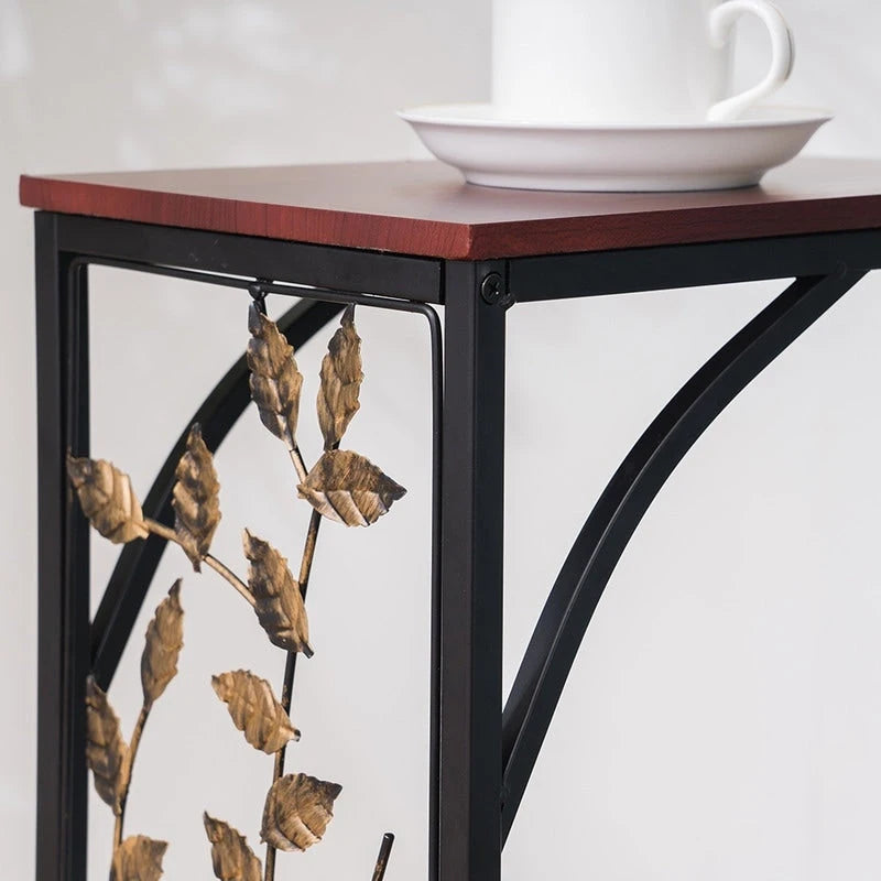 Table d'appoint en fer à motif de feuilles de type C