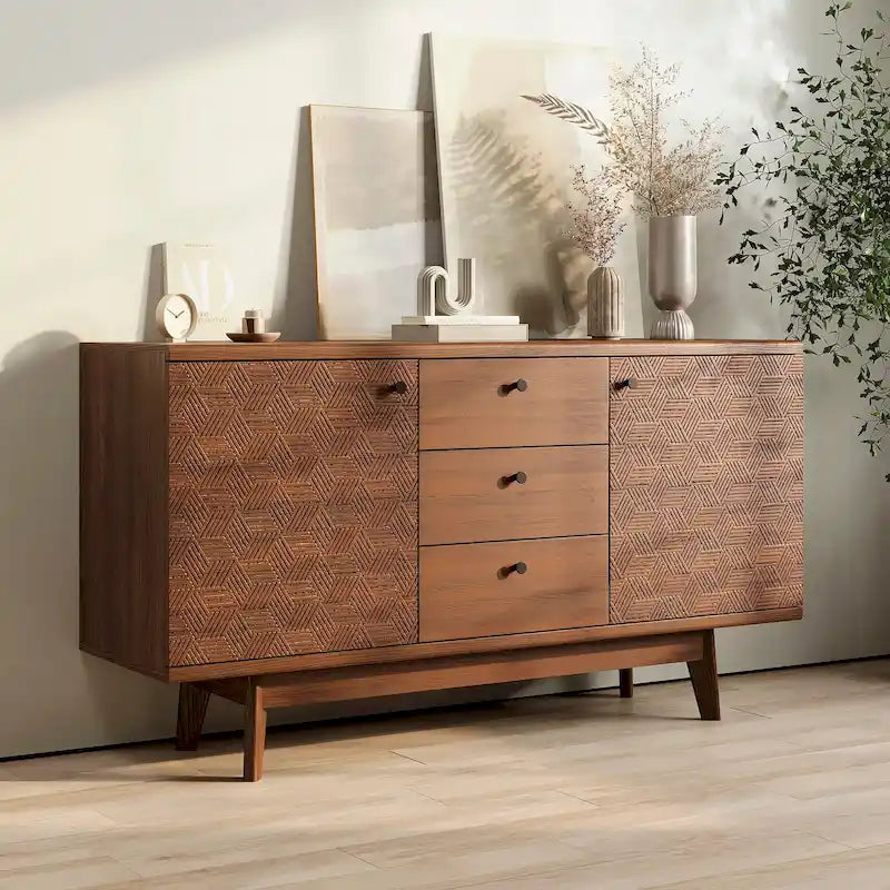Buffet/meuble TV scandinave Living Skog avec tiroirs et pieds en bois pour téléviseurs jusqu'à 65 pouces.
