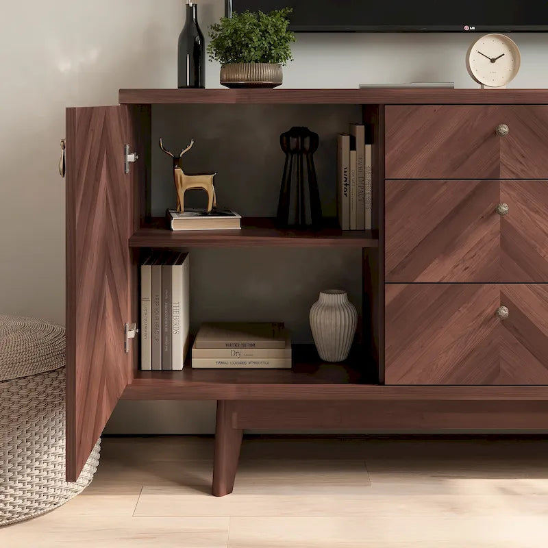 Buffet/meuble TV scandinave Living Skog avec tiroirs et pieds en bois pour téléviseurs jusqu'à 65 pouces.