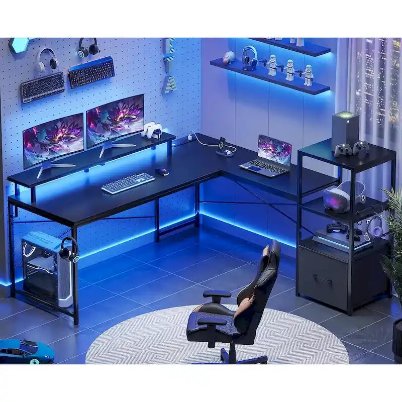 Bureau d'ordinateur de 130 cm avec étagères de rangement, tiroir et prises électriques