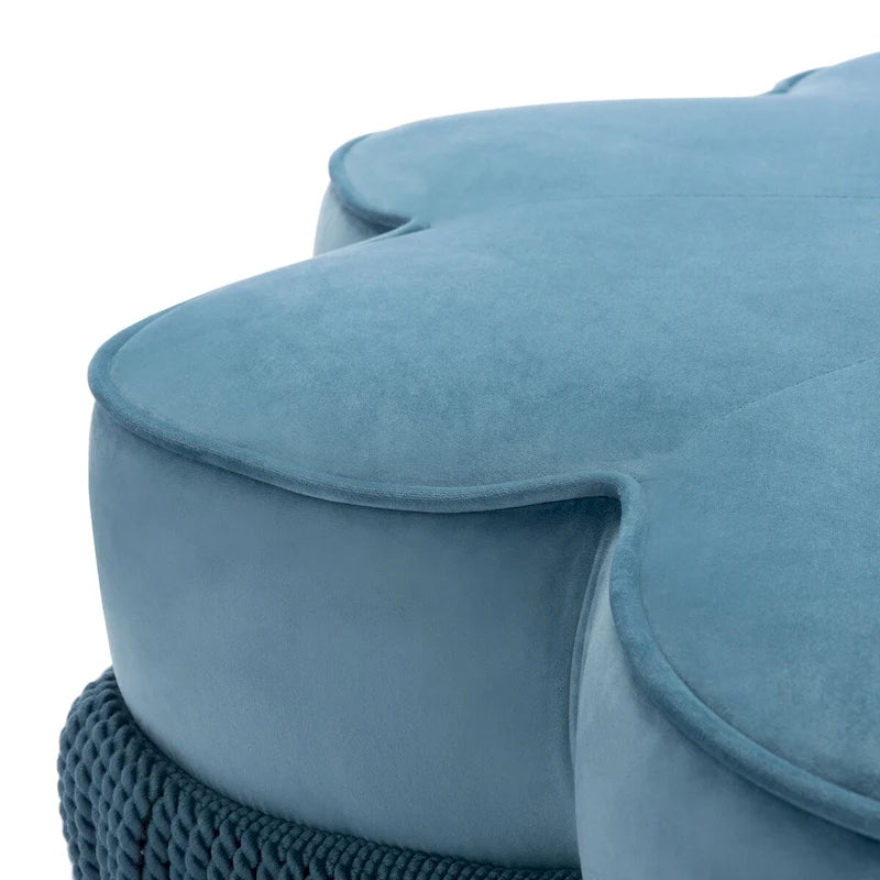Pouf en velours à franges en forme de fleur Katia de SAFAVIEH