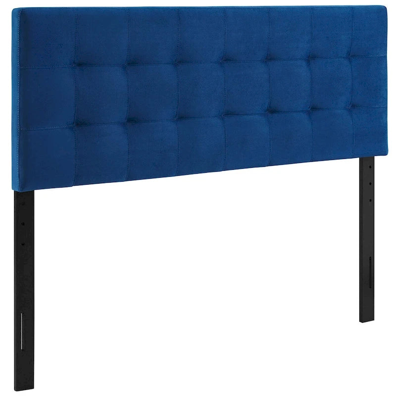 Tête de lit Carson Carrington Labbgard Queen-size en velours capitonné couleur biscuit