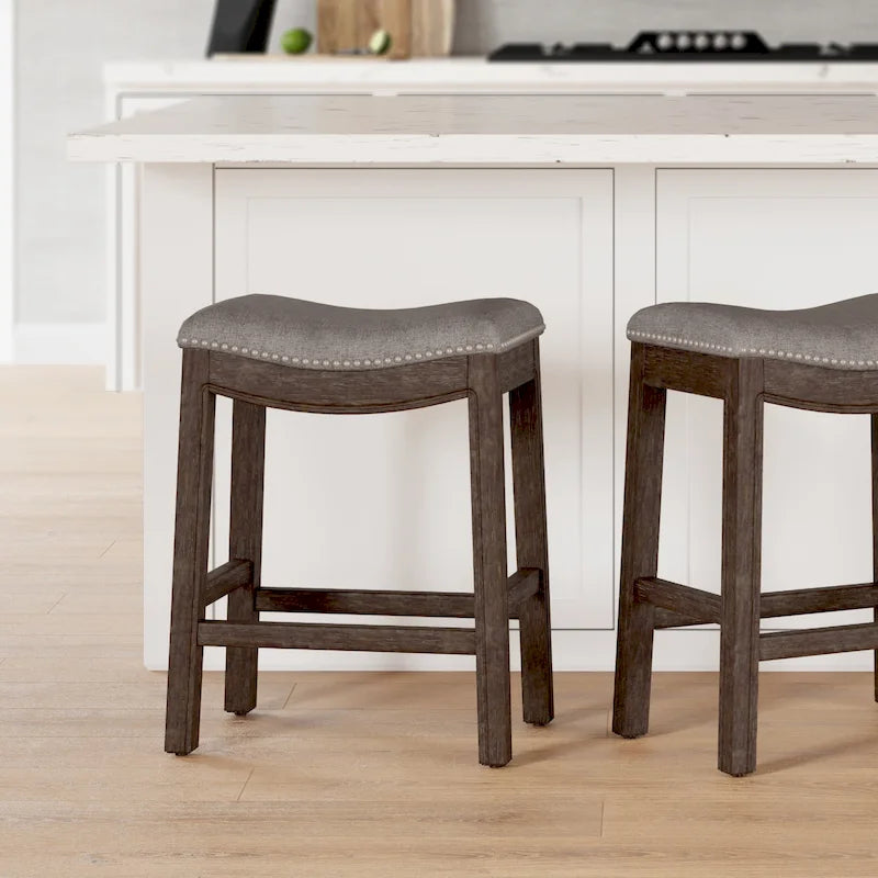 Tabouret de bar Sadie en bois avec assise rembourrée