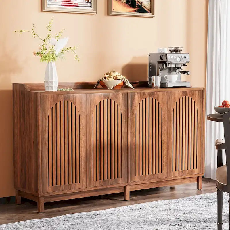 Buffet de style campagnard de 57 pouces avec portes et étagère réglable