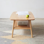 Table basse rectangulaire à deux niveaux en bois massif naturel Grondin Nordic avec étagère