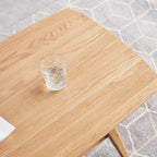 Table basse rectangulaire à deux niveaux en bois massif naturel Grondin Nordic avec étagère
