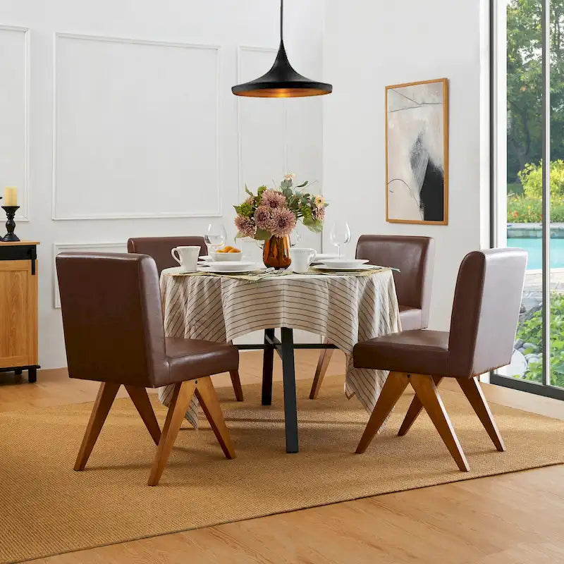 Ensemble de 4 chaises de salle à manger Glitzhome, revêtues de similicuir et dotées de pieds en bois en forme de V
