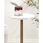 Table basse festonnée en marbre et métal Kate et Laurel Sanzo