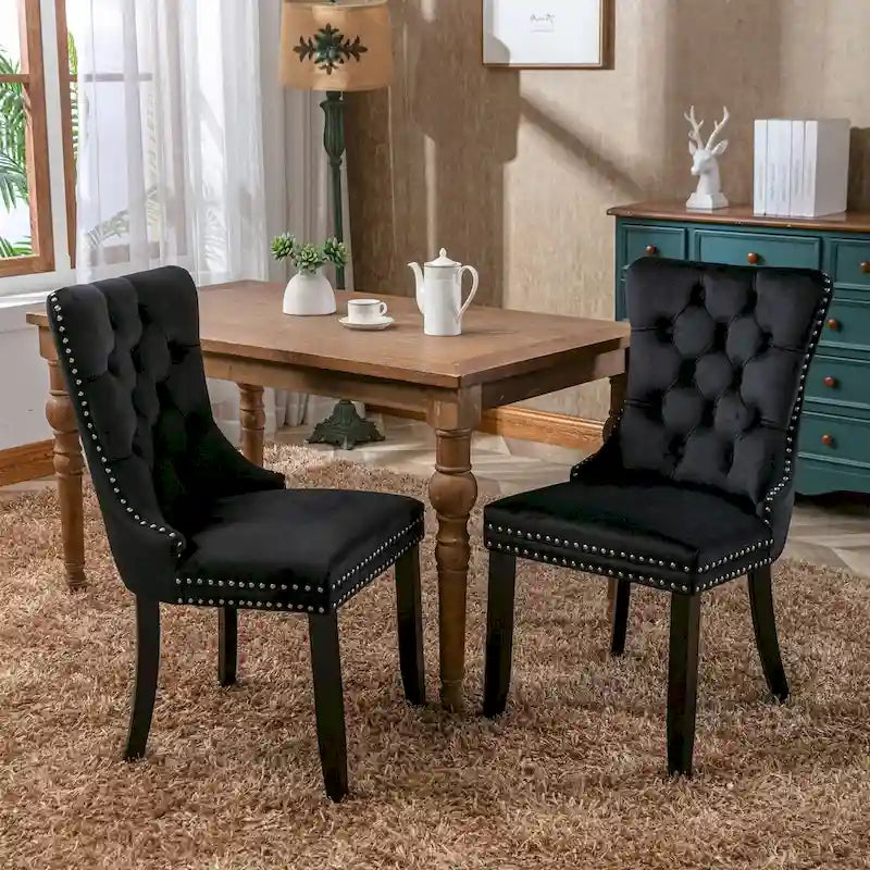 Ensemble de 2 chaises de salle à manger rembourrées en velours avec garniture cloutée et pieds en bois