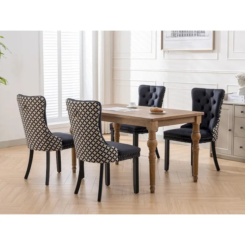 Ensemble de 2 chaises de salle à manger rembourrées en velours avec garniture cloutée et pieds en bois