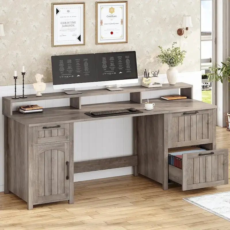 Bureau d'ordinateur de style campagnard avec armoire de rangement à tiroirs