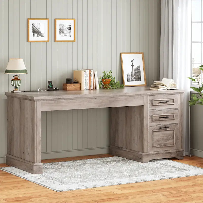 Bureau d'ordinateur de style campagnard avec armoire de rangement à tiroirs