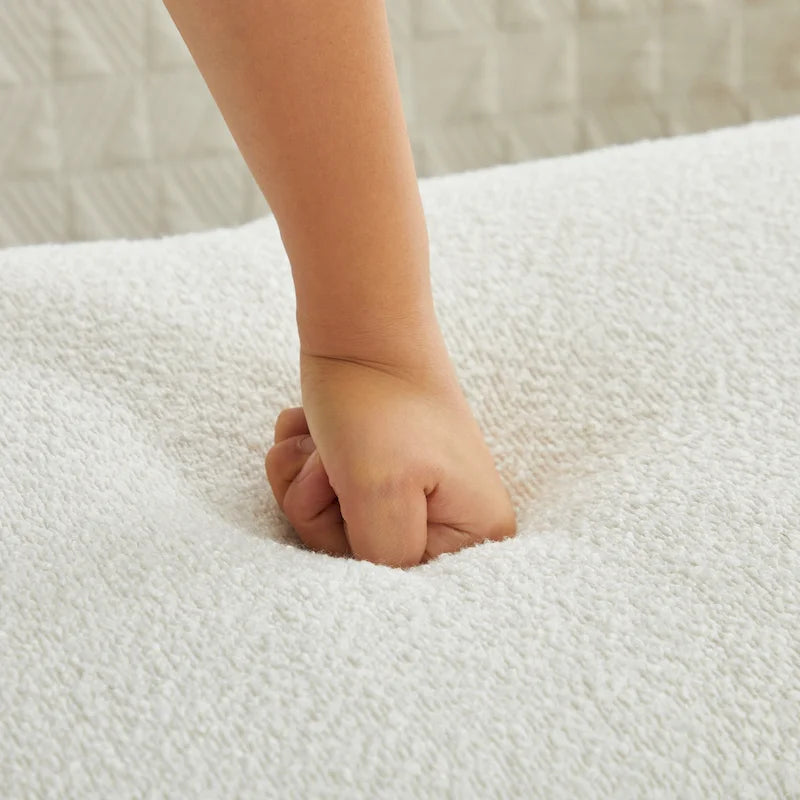 Banc de chambre avec coussins et pieds en bois massif pour salon et entrée