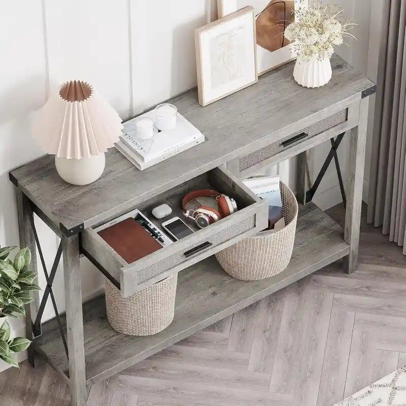 Table console bohème avec tiroirs en rotin pour entrée